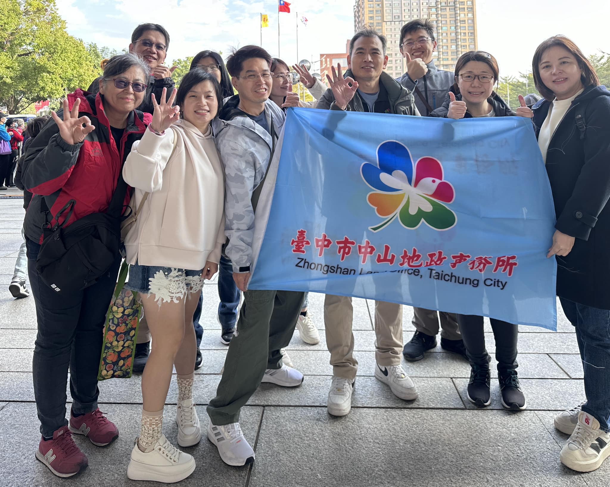 主任率同仁參加元旦升旗典禮